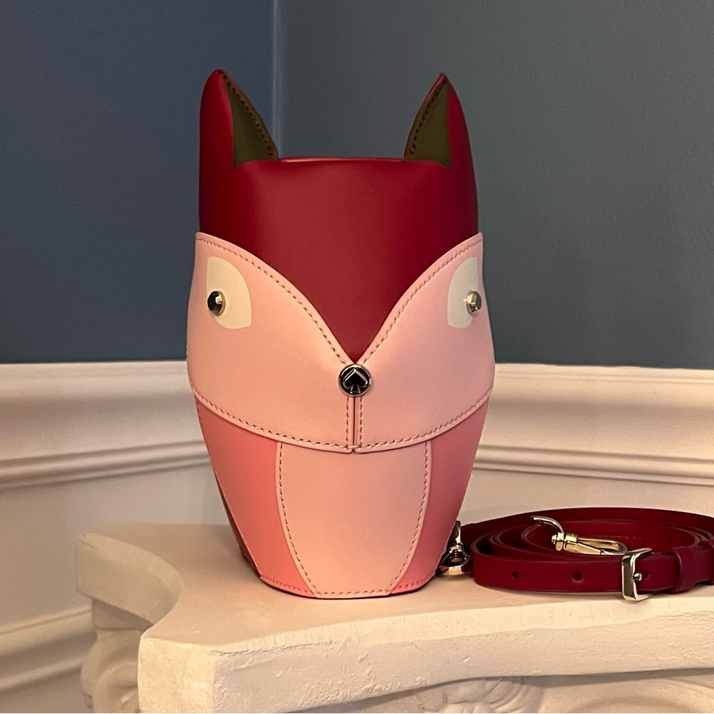 ♠️Kate Spade NWOT novelty bag Out of the woods/Nadia Fox Crossbody retail $329